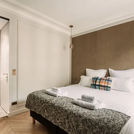 Highstay - Luxury Serviced - Rue De Rivoli Appartamento Parigi